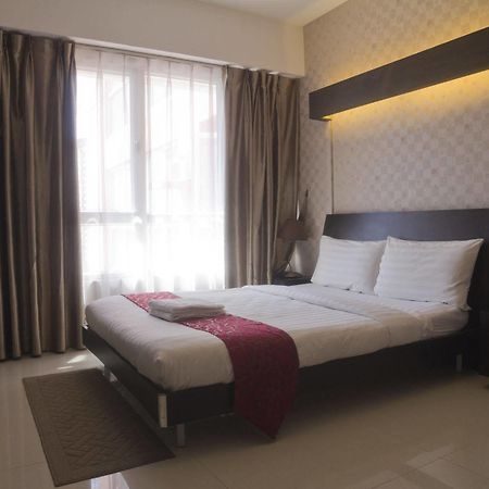 Sunshine City Suites Pasig City ภายนอก รูปภาพ