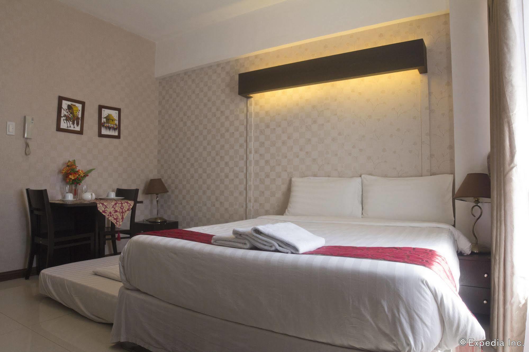 Sunshine City Suites Pasig City ภายนอก รูปภาพ