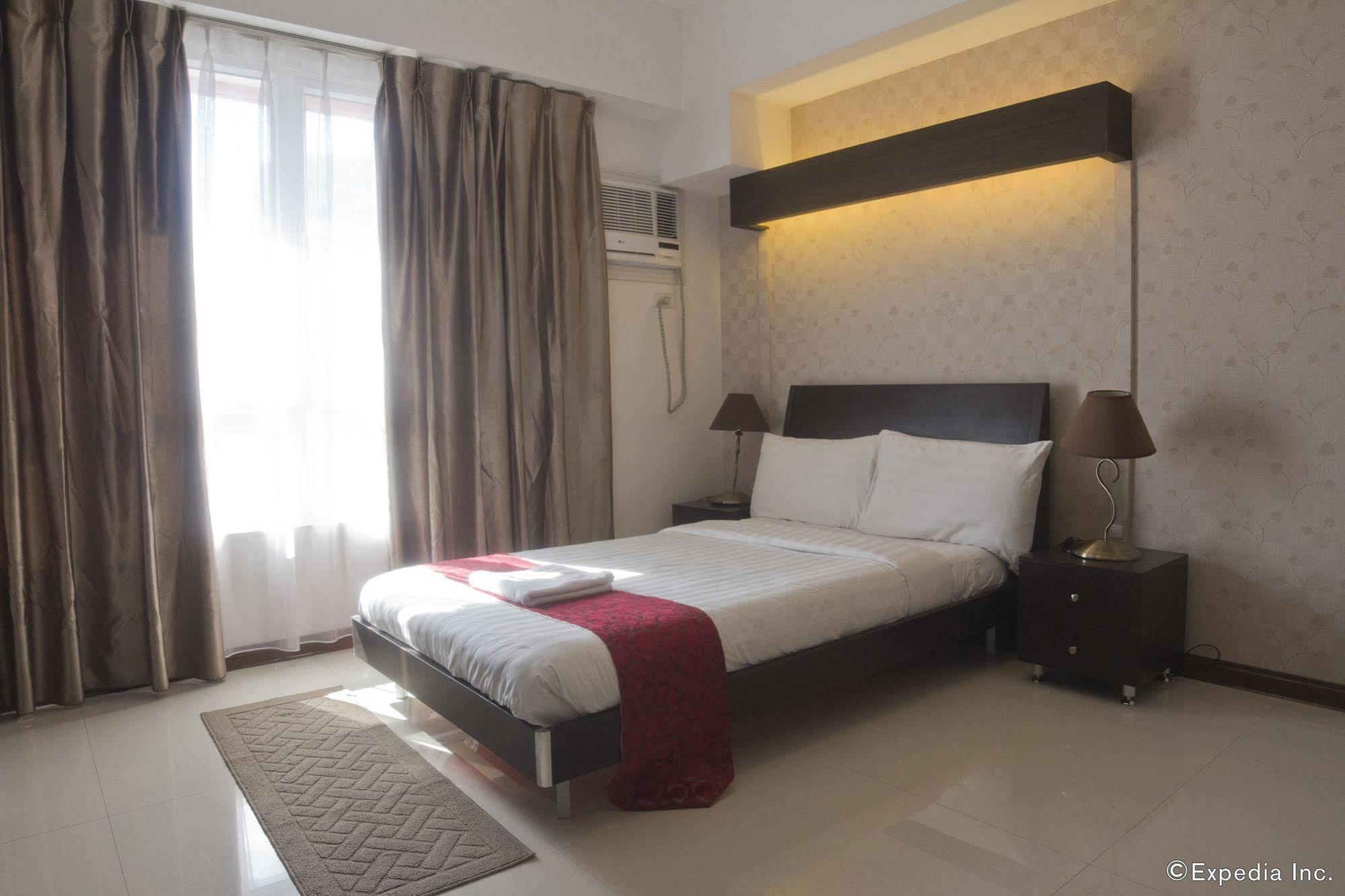 Sunshine City Suites Pasig City ภายนอก รูปภาพ