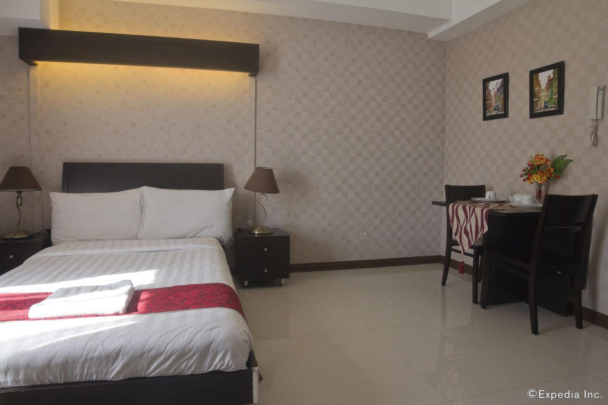 Sunshine City Suites Pasig City ภายนอก รูปภาพ