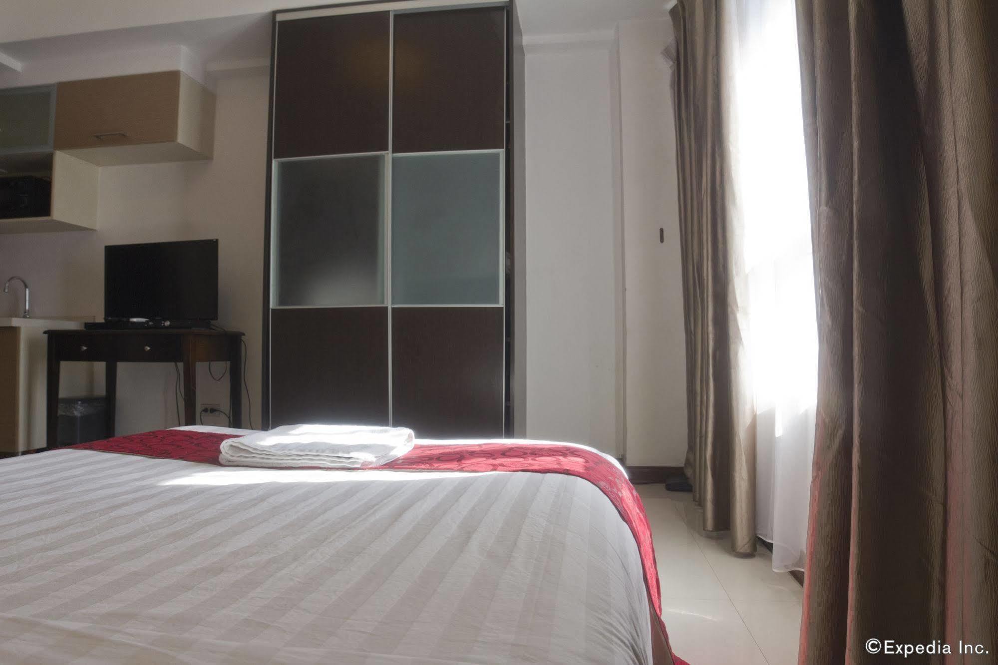 Sunshine City Suites Pasig City ภายนอก รูปภาพ